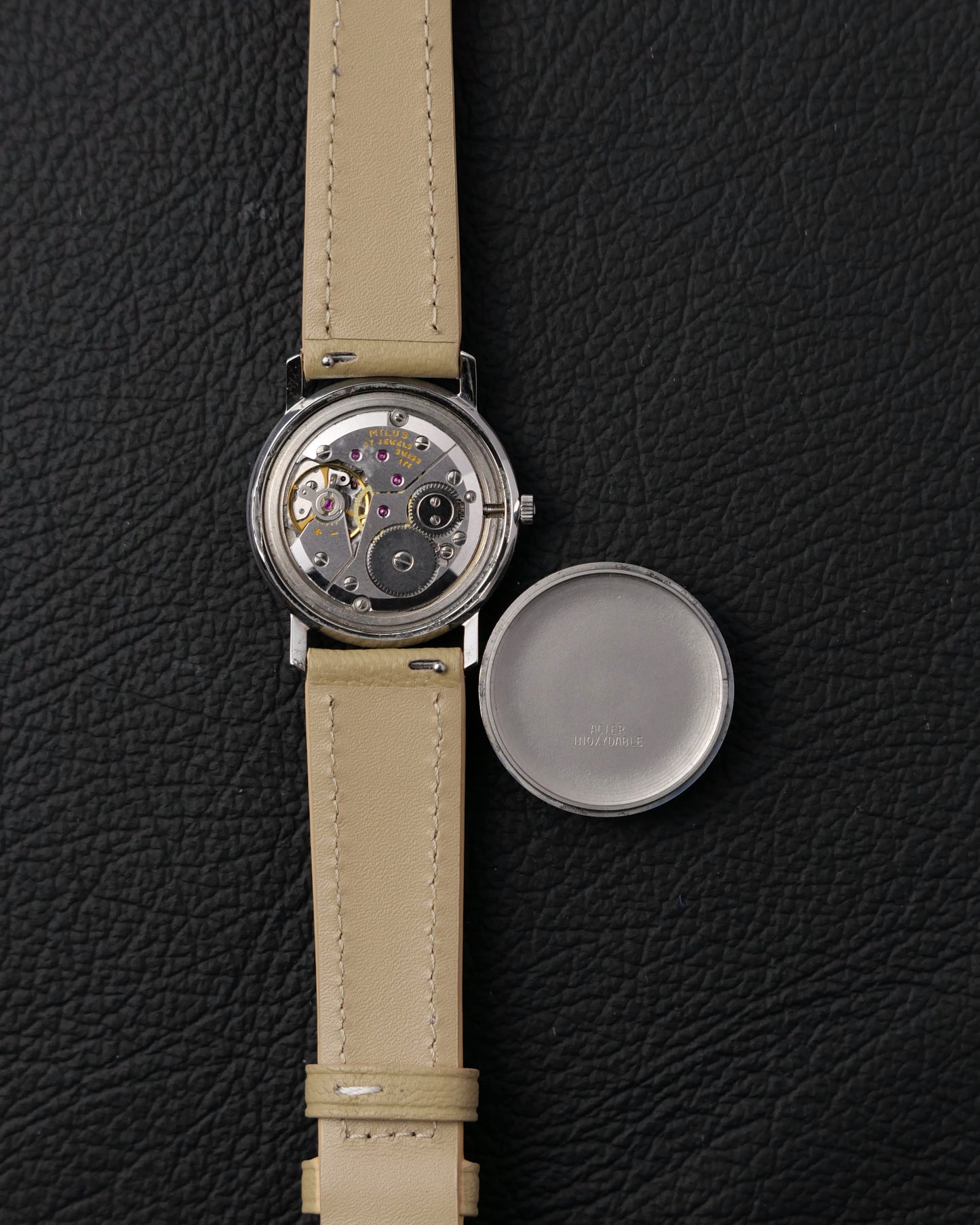 Milus Lapis Lazuli Stone Dial Steel J10.254-08