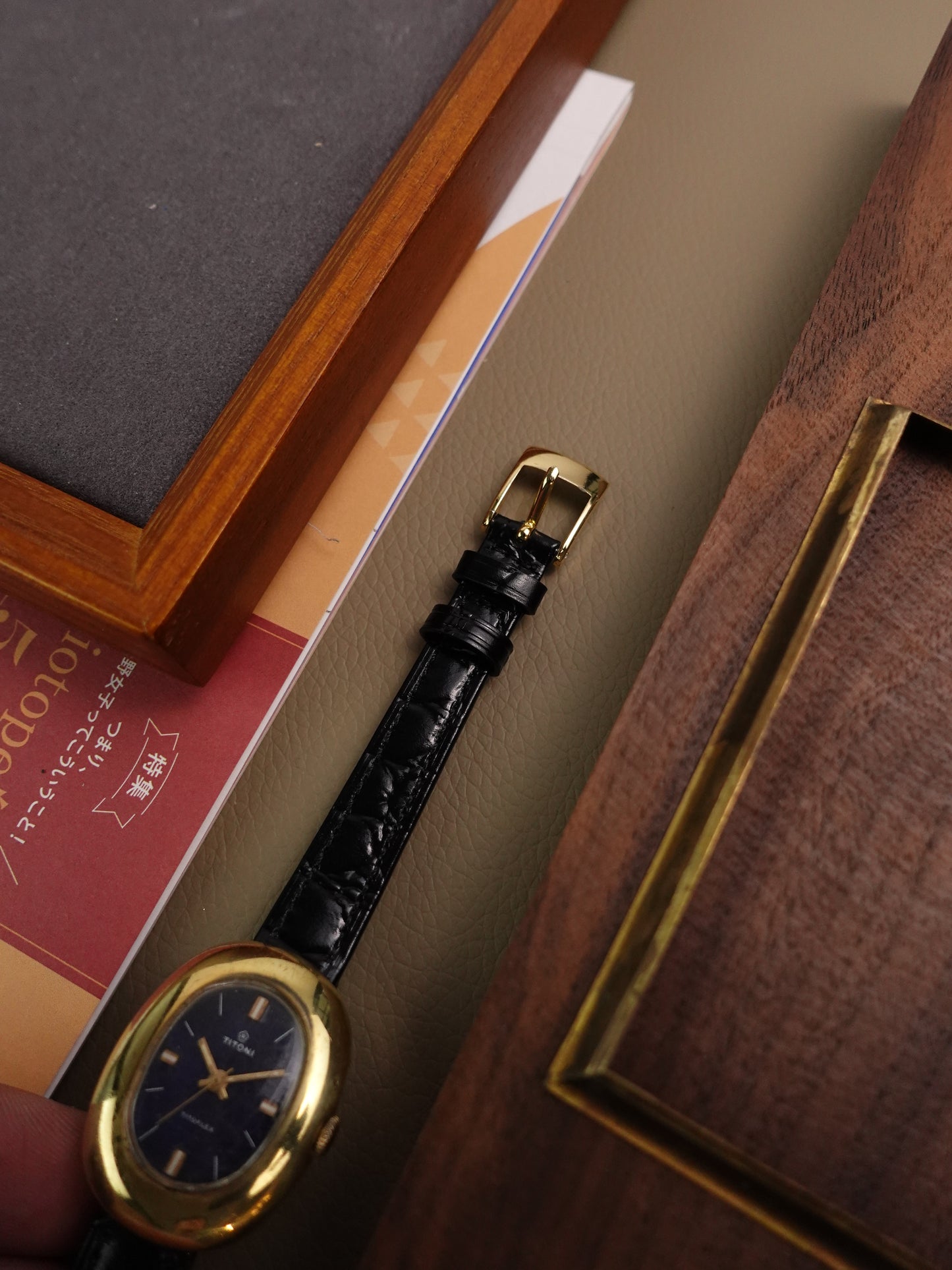 60s Titoni "Pebble" Manual winding swiss made