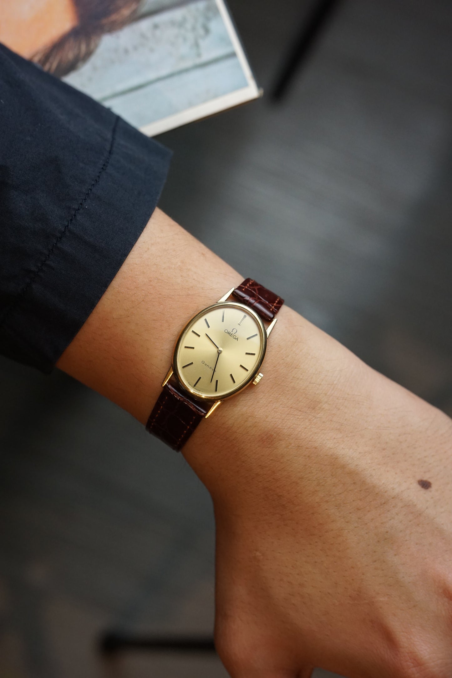 Omega Elipse late 70s manual winding