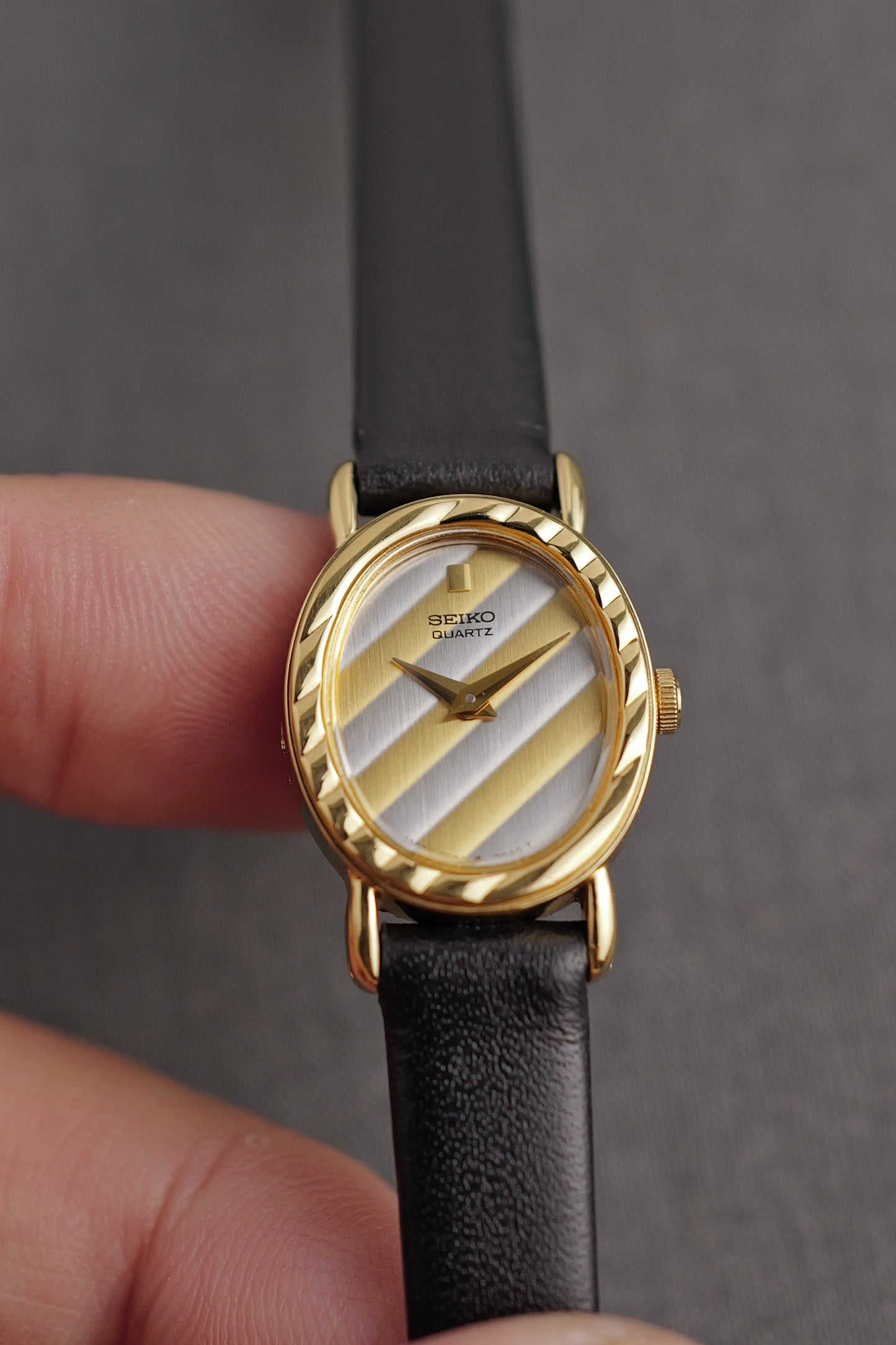 Seiko Mini Ellipse "Candy" Circa. 1995