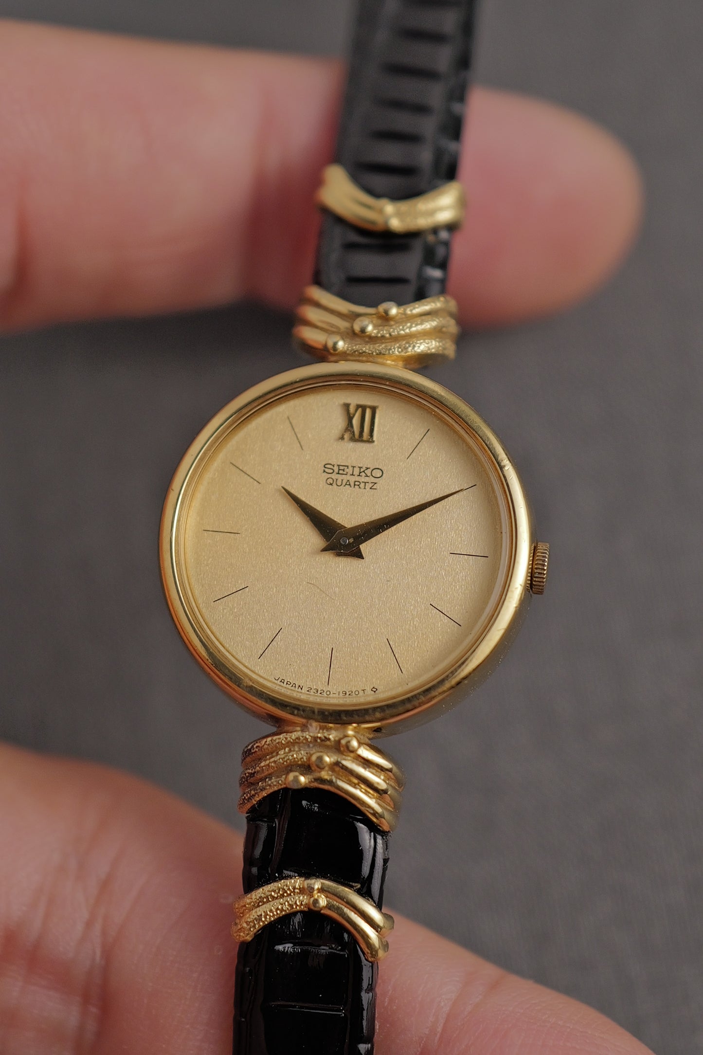 Seiko Quartz "golden bangles" Circa. 1980