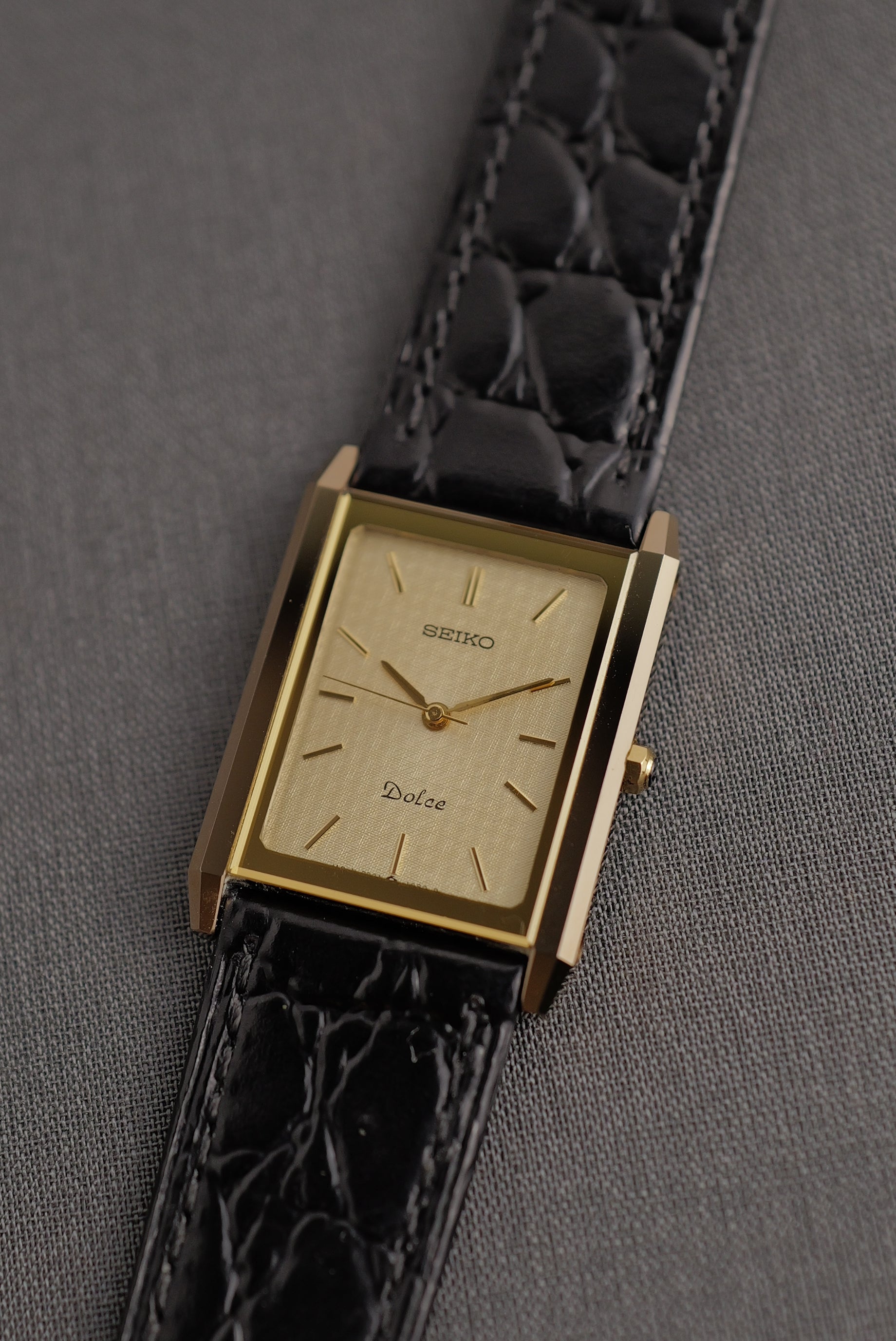 Seiko Dolce Tapestry Dial Tungsten Carbide Scratch Resistant circa