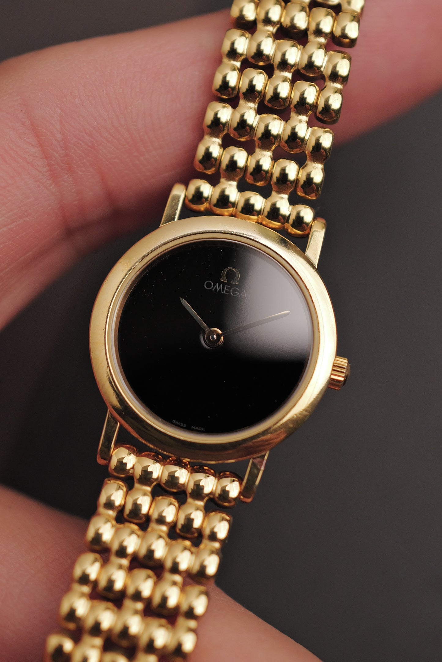 Omega De-ville "Onyx Oval" Circa. 1990s