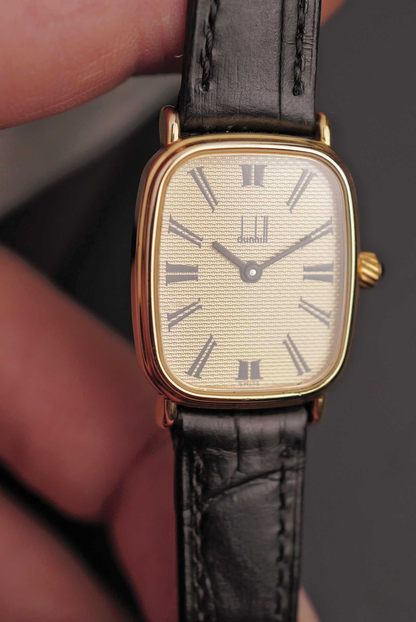 Dunhill Classic Tank Quartz Swiss made