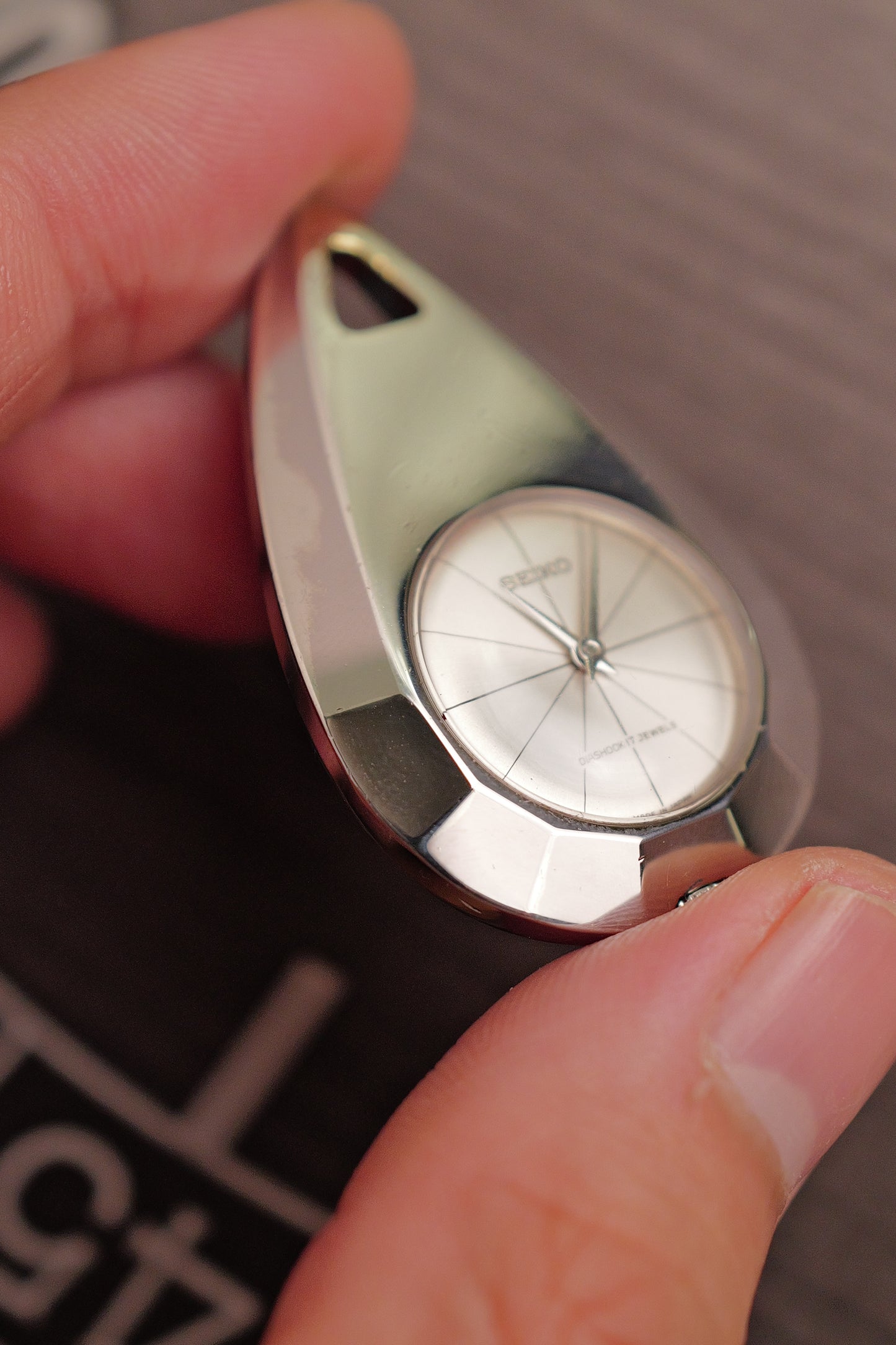 Seiko pendent "tiger teeth" Circa. 1970s