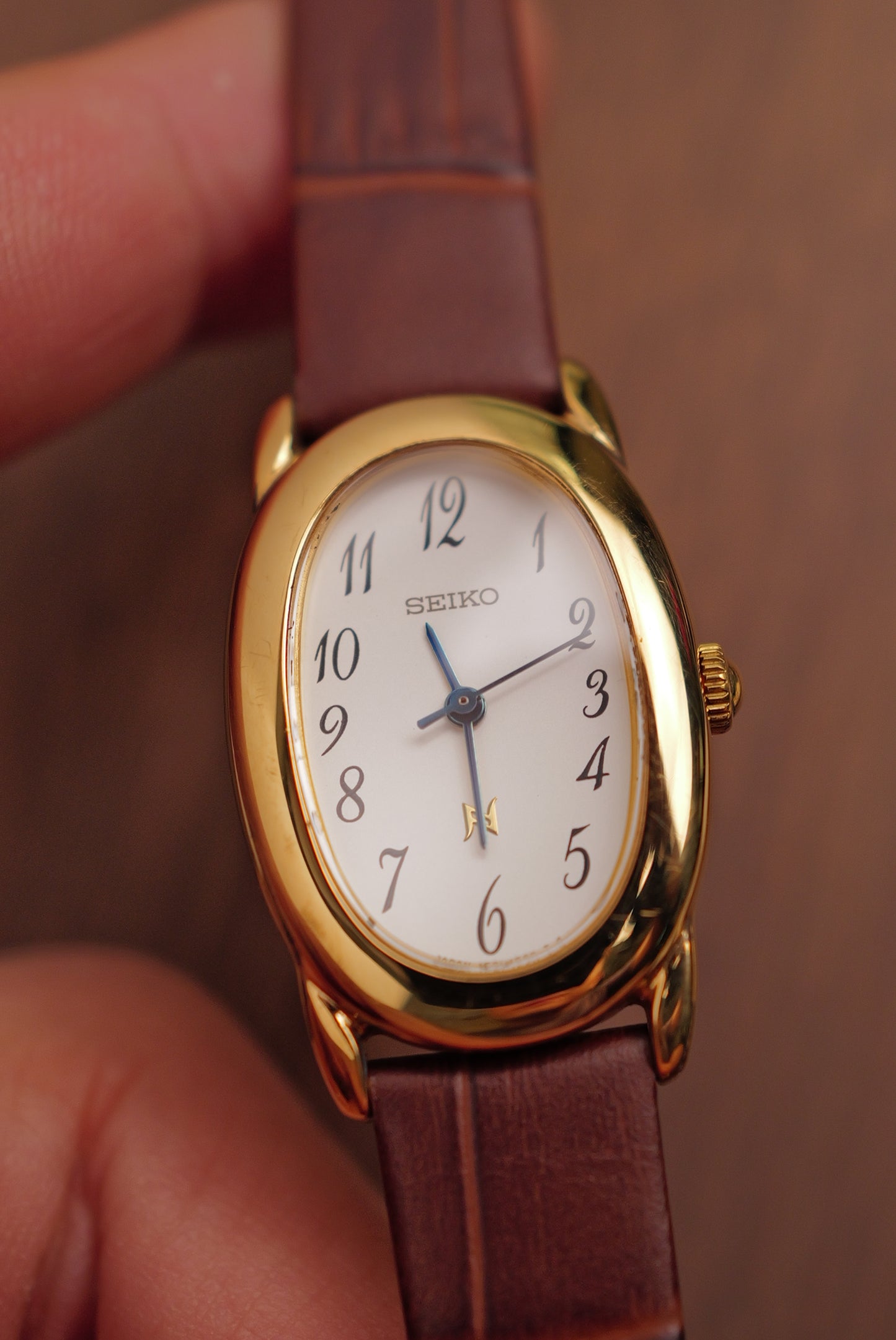 Seiko Ladies "Baignoire" Gold Circa. 1995