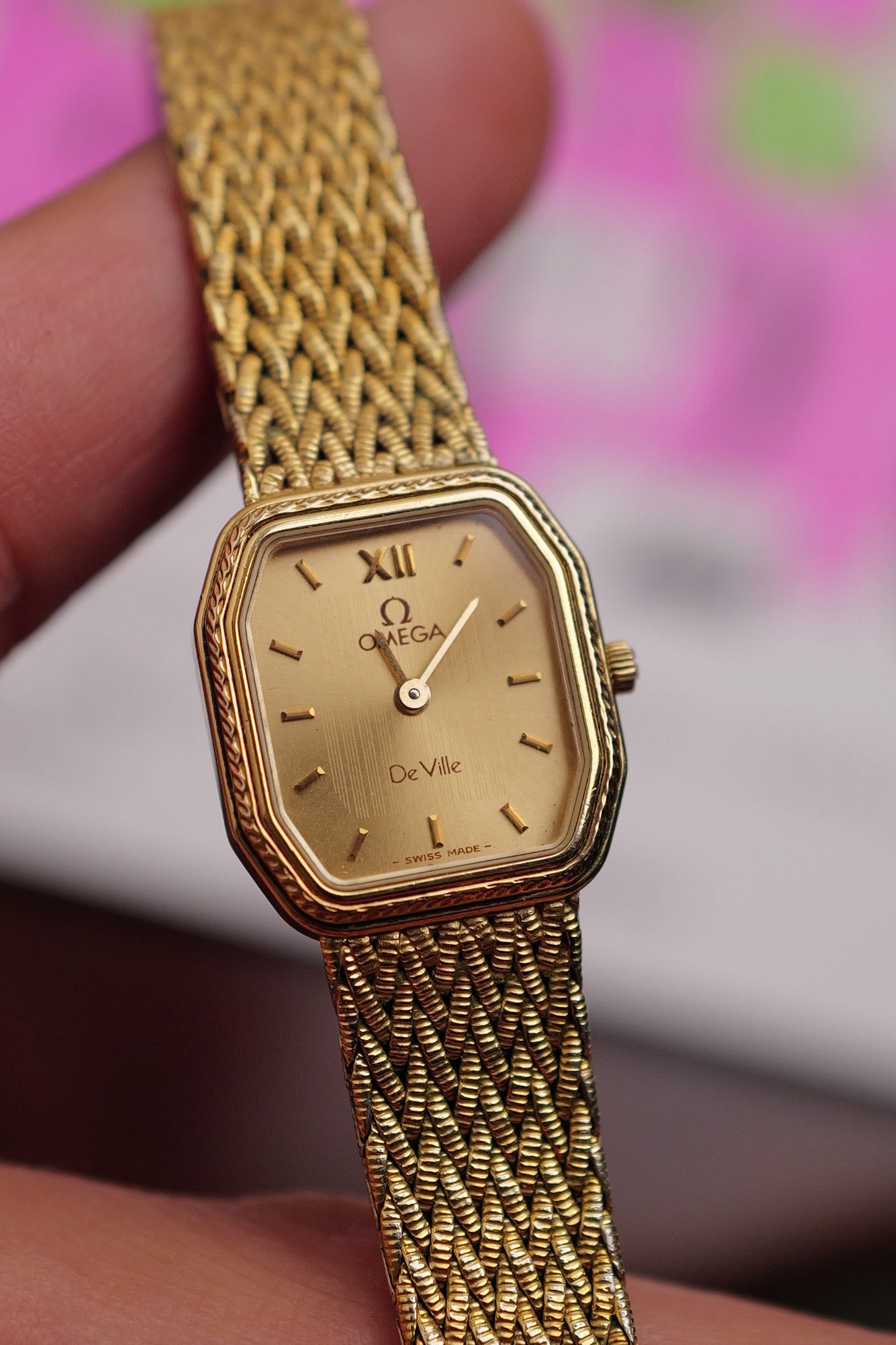Omega De-ville integrated Bracelet "sunburst" Circa. 1980s