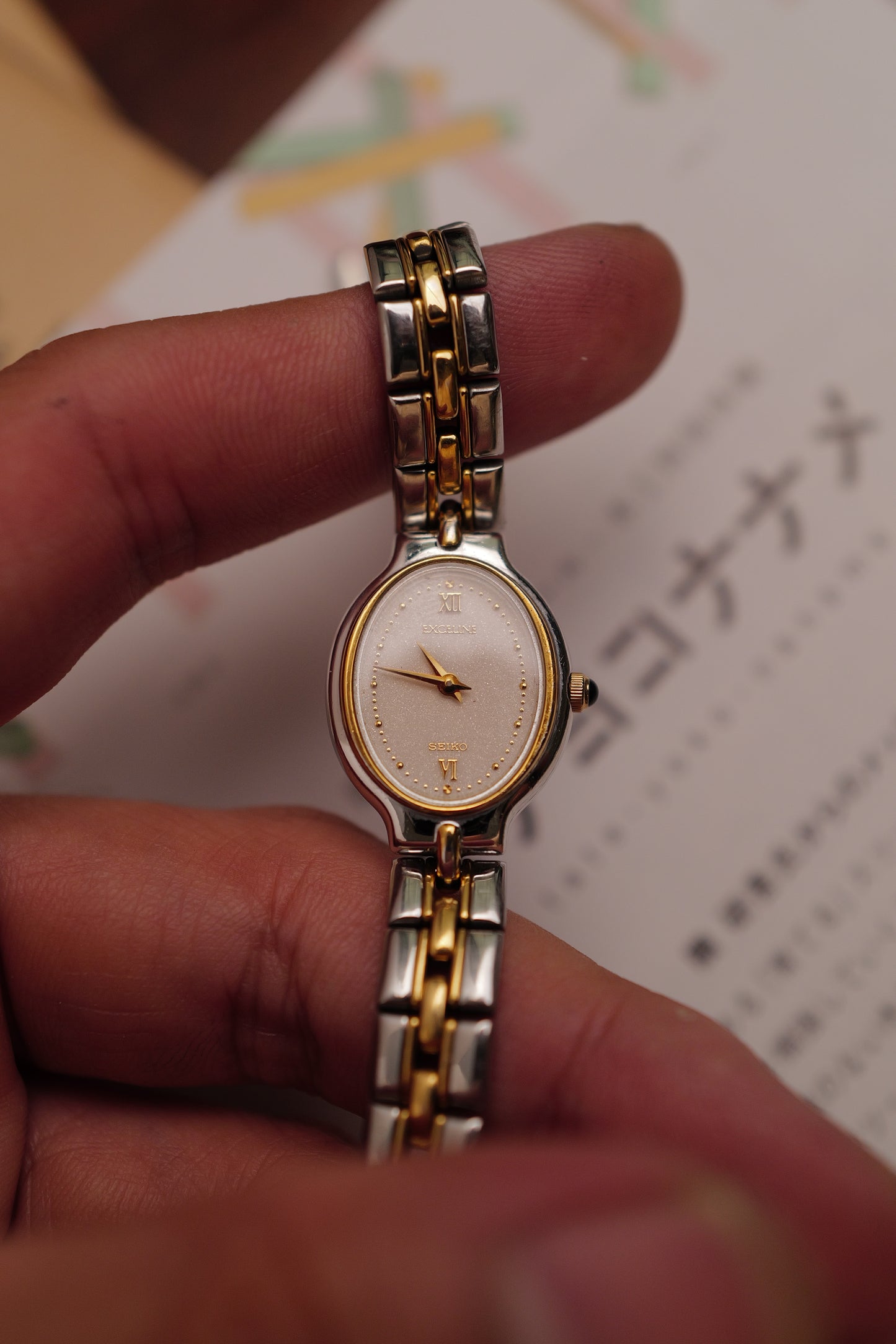 Seiko Exceline " Eggshell oval" Circa. 1991