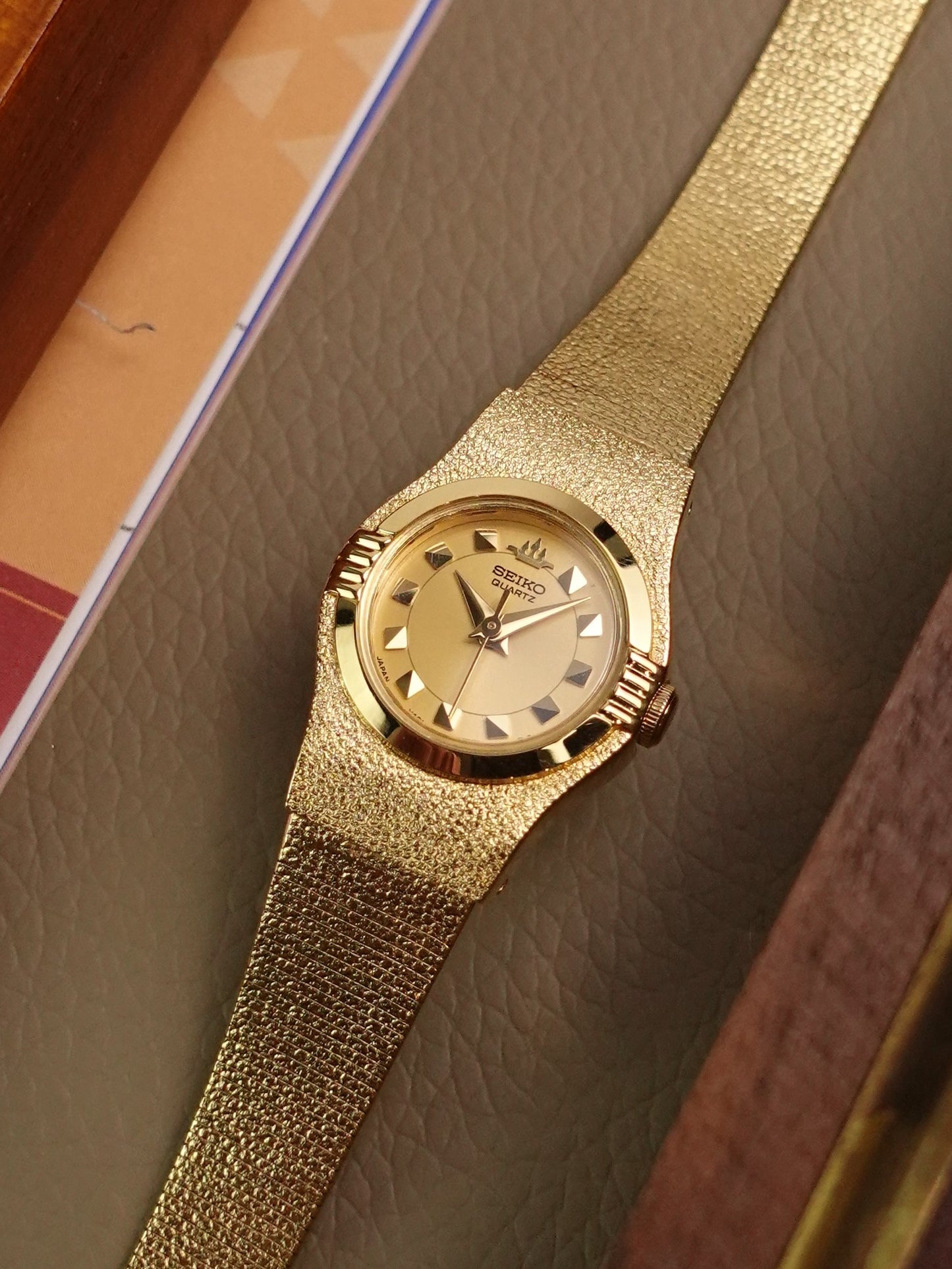 Ladies' Seiko Galaxy Integrated Bracelet (Cut to Size bracelet)