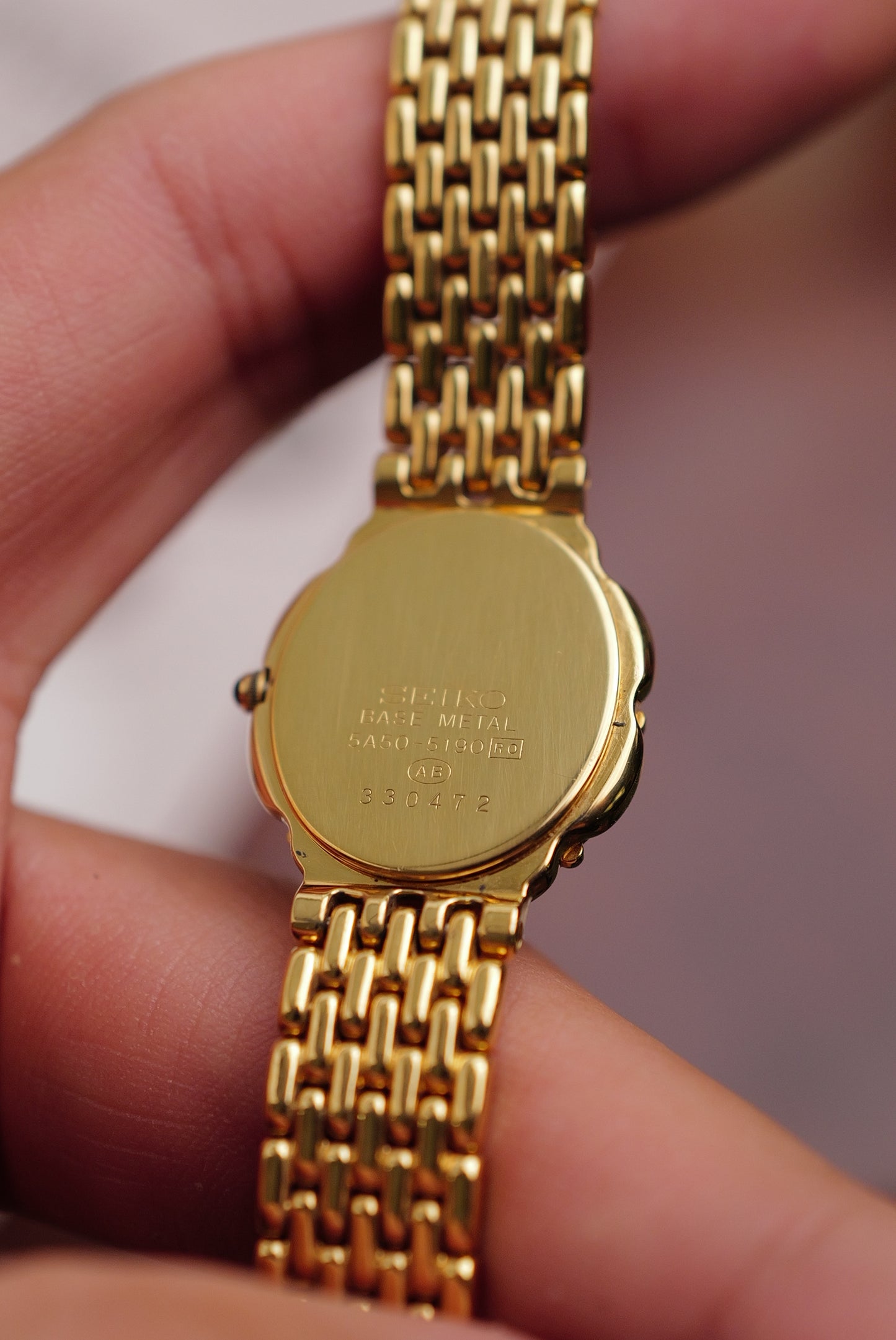 Seiko Exceline "Diamond Petal" Mother of Pearl Dial Circa. 1990s
