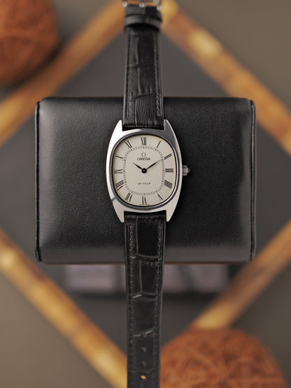 Omega De Ville Tonneau Ellipse Roman Ref. 111.0131 (circa 1975)