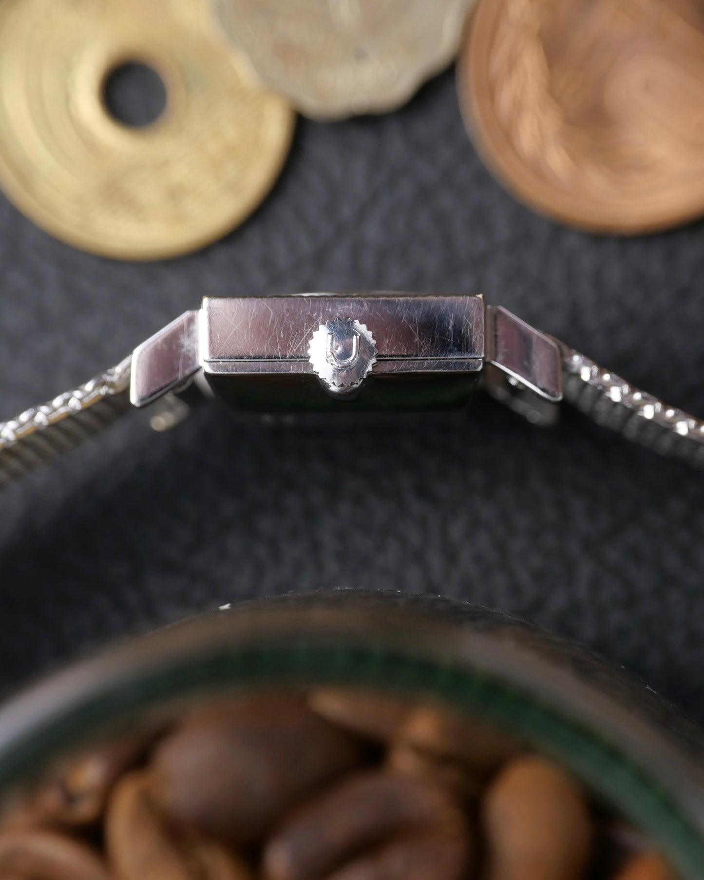 Universal Genève “Clous de Paris Rectangle” Ref. 710608 (Circa late 60s/early 70s)