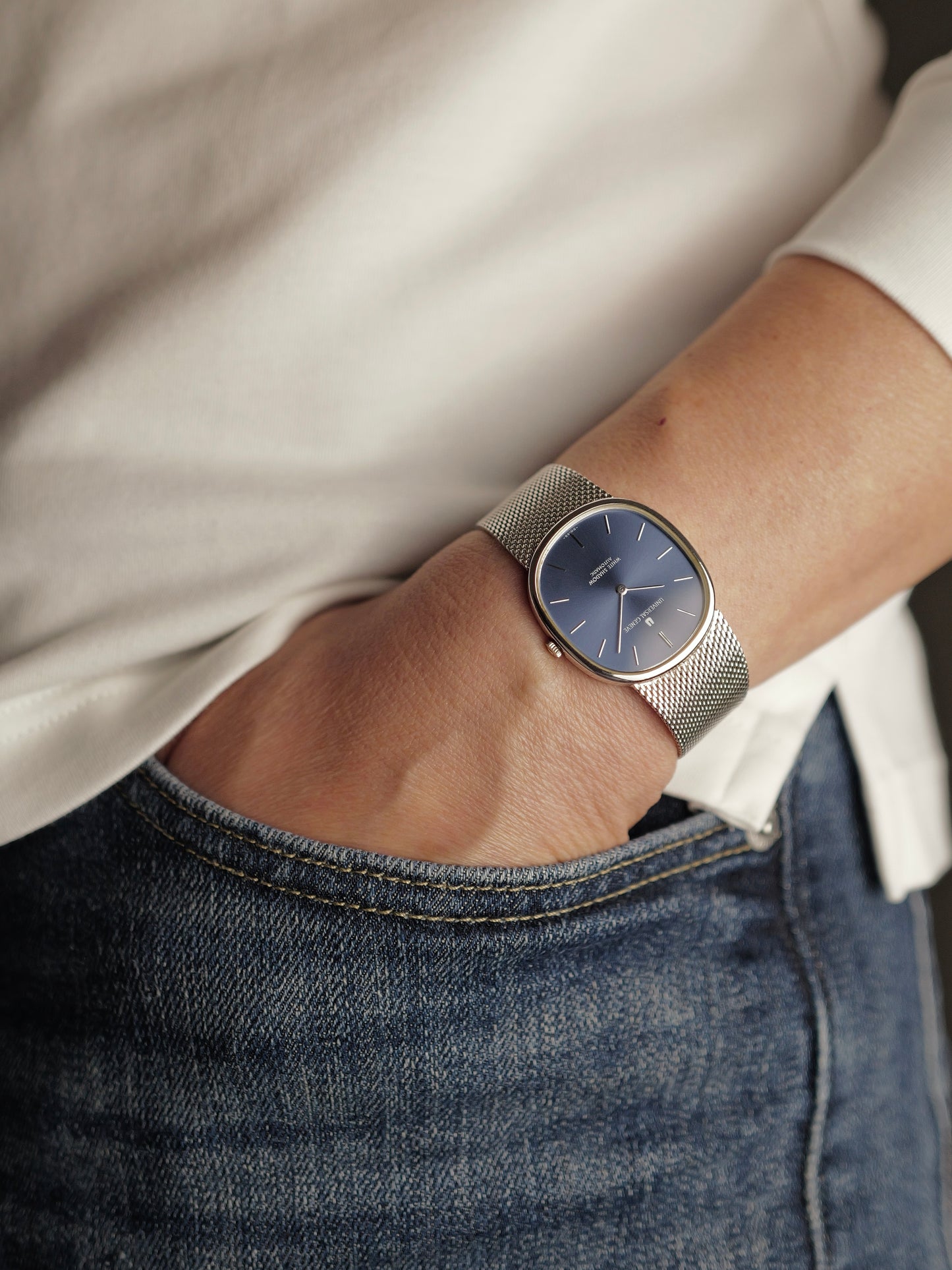 Universal Genève “Blue Ellipse” White Shadow Ref. 866051 (circa 1970s)