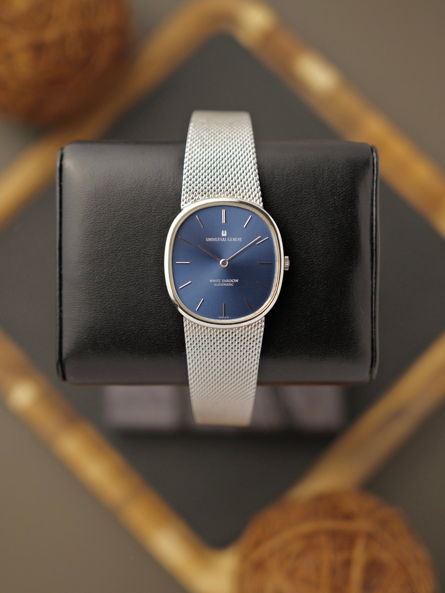 Universal Genève “Blue Ellipse” White Shadow Ref. 866051 (circa 1970s)