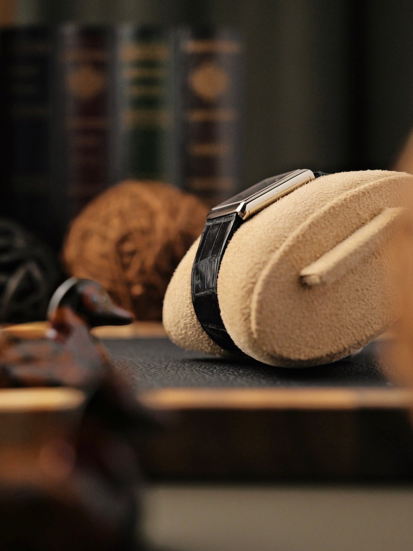 Piaget Protocole Onyx Diamond Dial 18K White Gold Ultra-Thin Ref. 9150 (Circa 1980s)