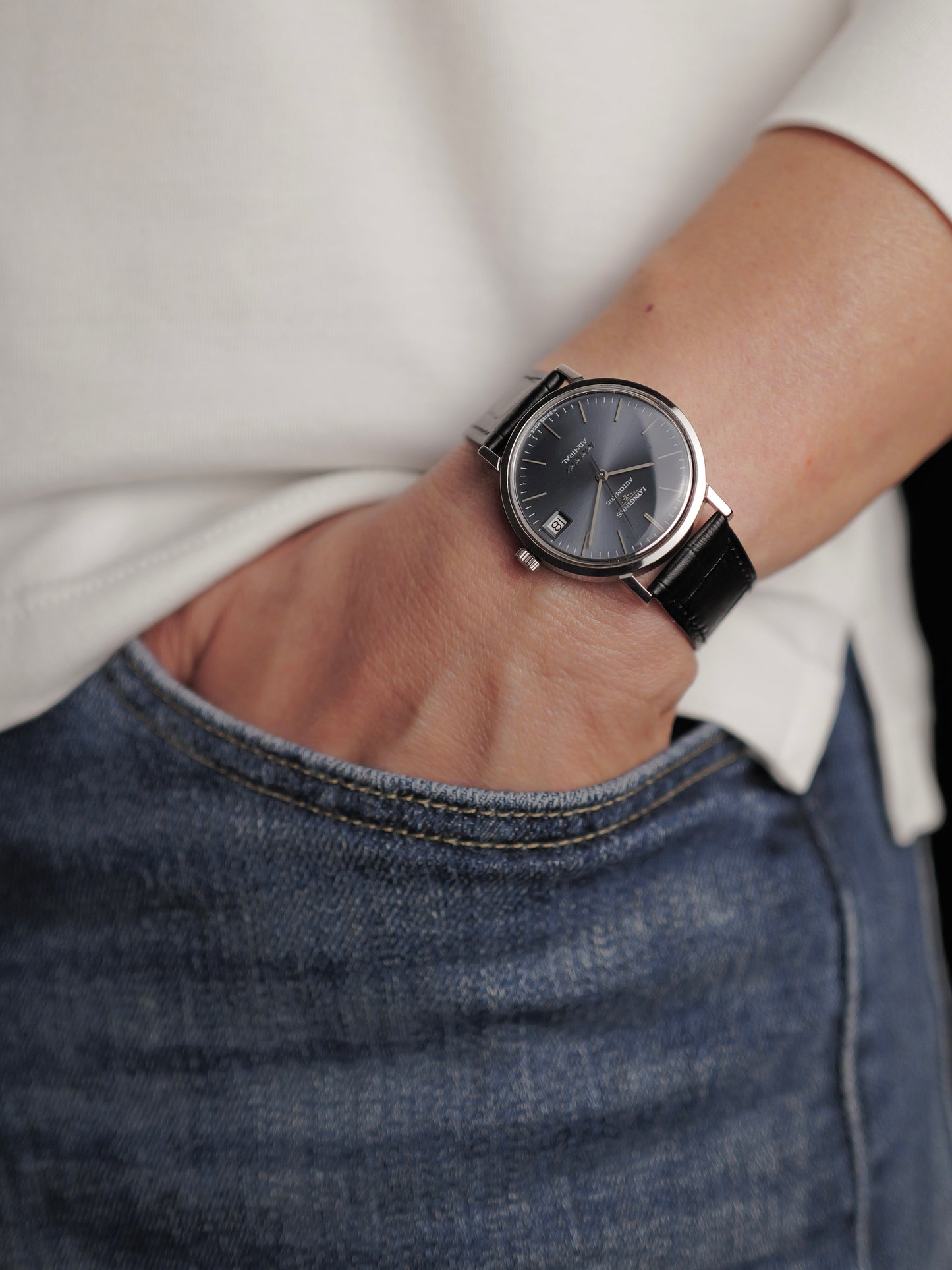 Longines Admiral “5-Star Blue Sunburst” Ref. 1503-2 (circa late 1960s)