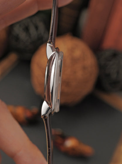 Omega De Ville “Silver Floral Dial” Ref. 111.0107 (circa 1975)