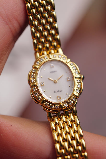 Seiko Exceline "Diamond Petal" Mother of Pearl Dial Circa. 1990s