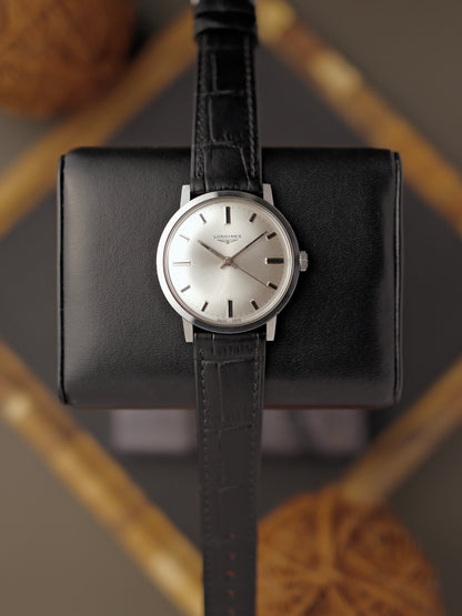 Longines “Domed Silver Sunburst Dial” Ref. 7841(circa 1960s)