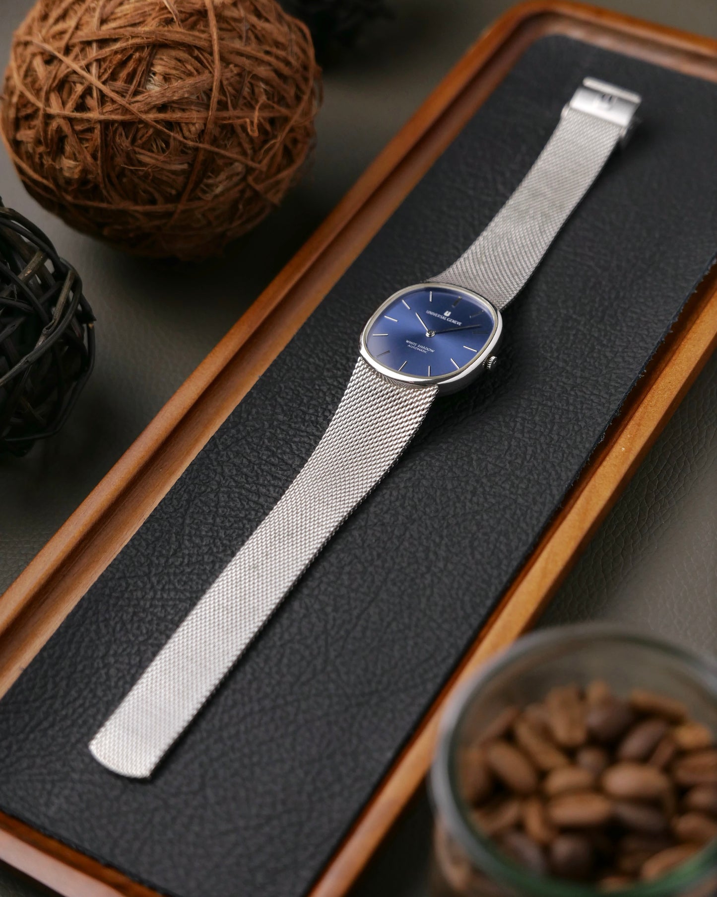 Universal Genève “Blue Ellipse” White Shadow Ref. 866051 (circa 1970s)