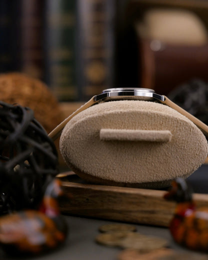 Milus Lapis Lazuli Stone Dial Steel J10.254-08