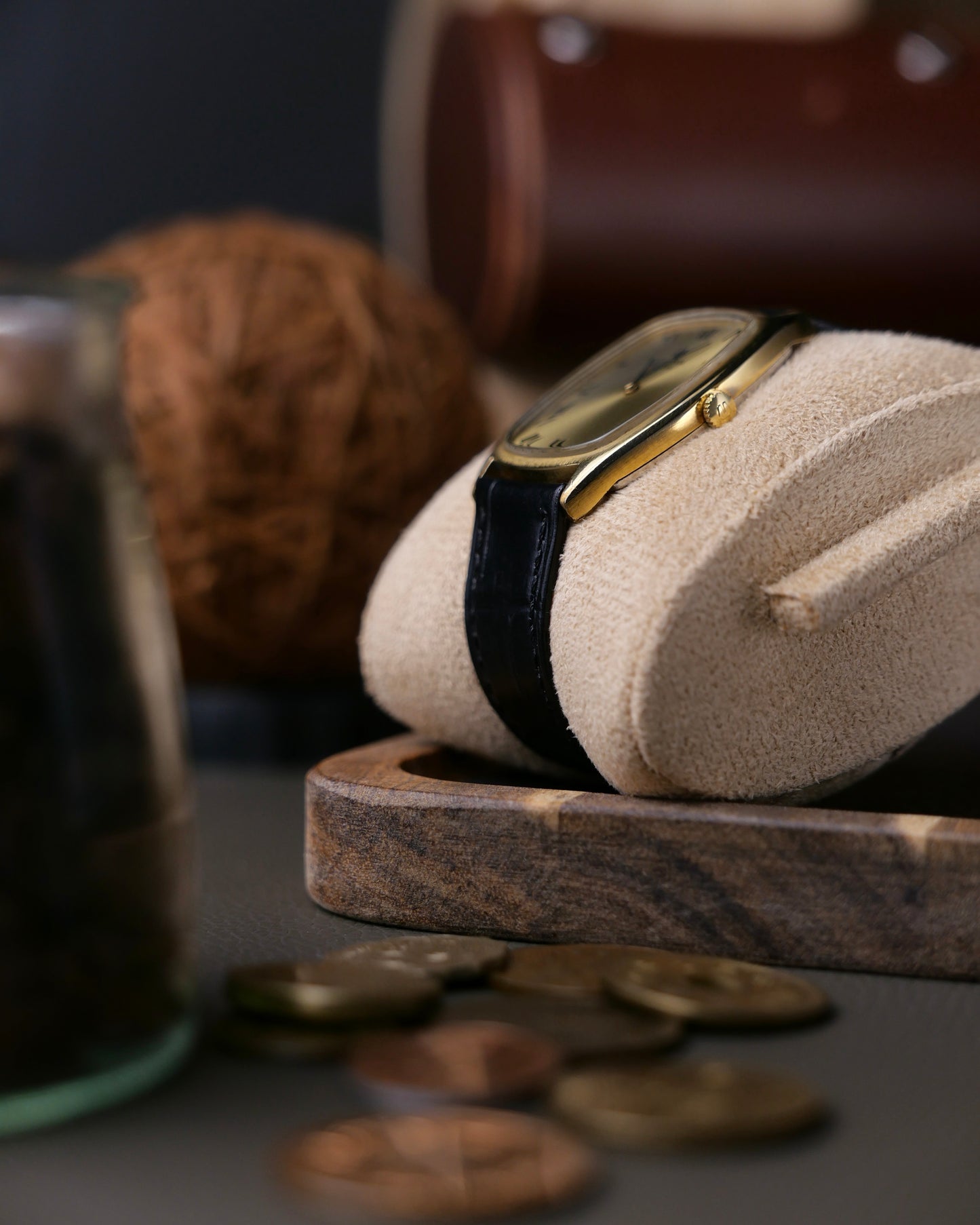 Universal Genève “Tonneau” Ref. 542137 (Circa 1970s)