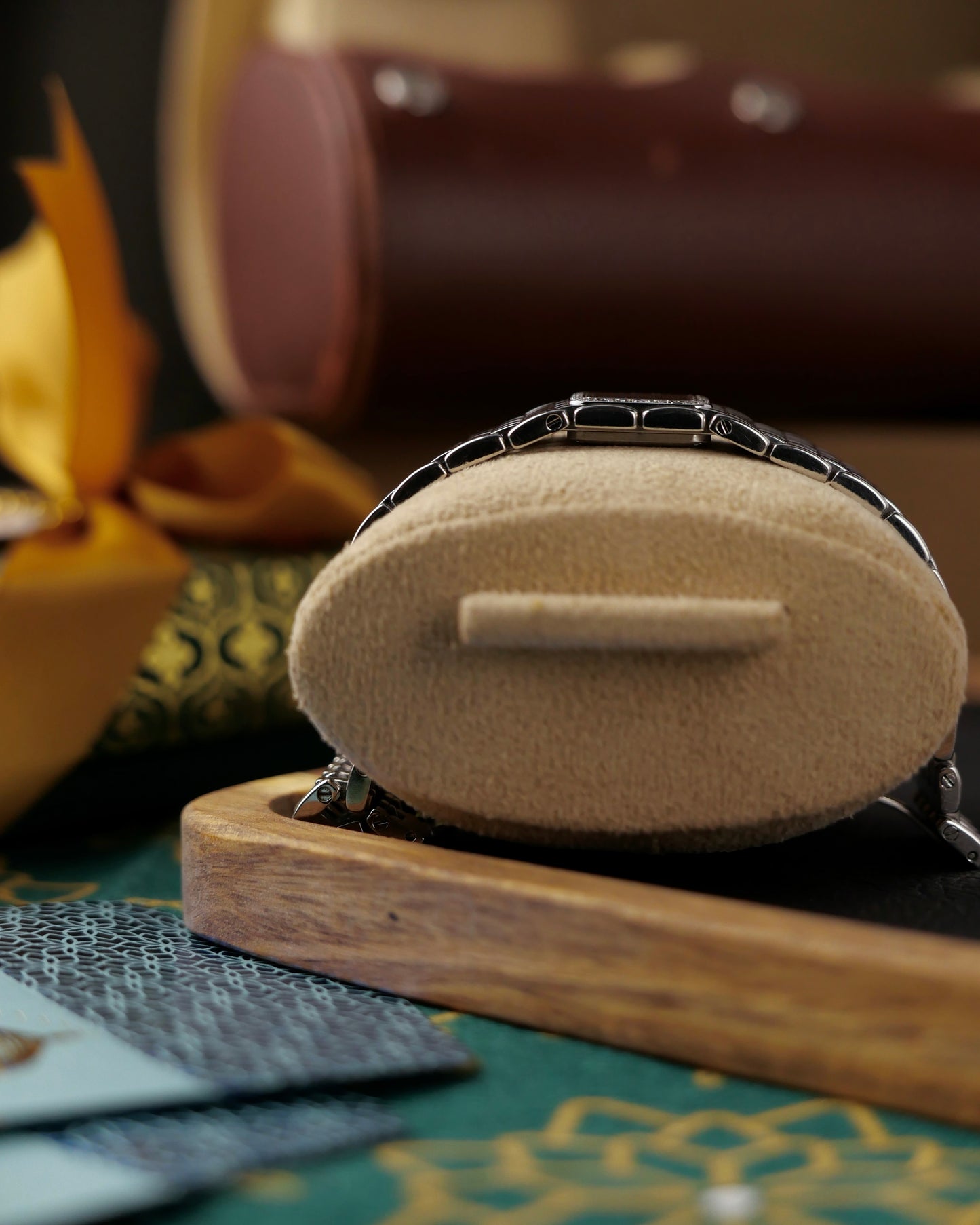 Cartier Panthere Ruban Mother of Pearl and Diamonds Ref. 2420 (circa 2000s)