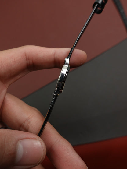 Seiko Quartz Oval 1400-5050 Circa 1998