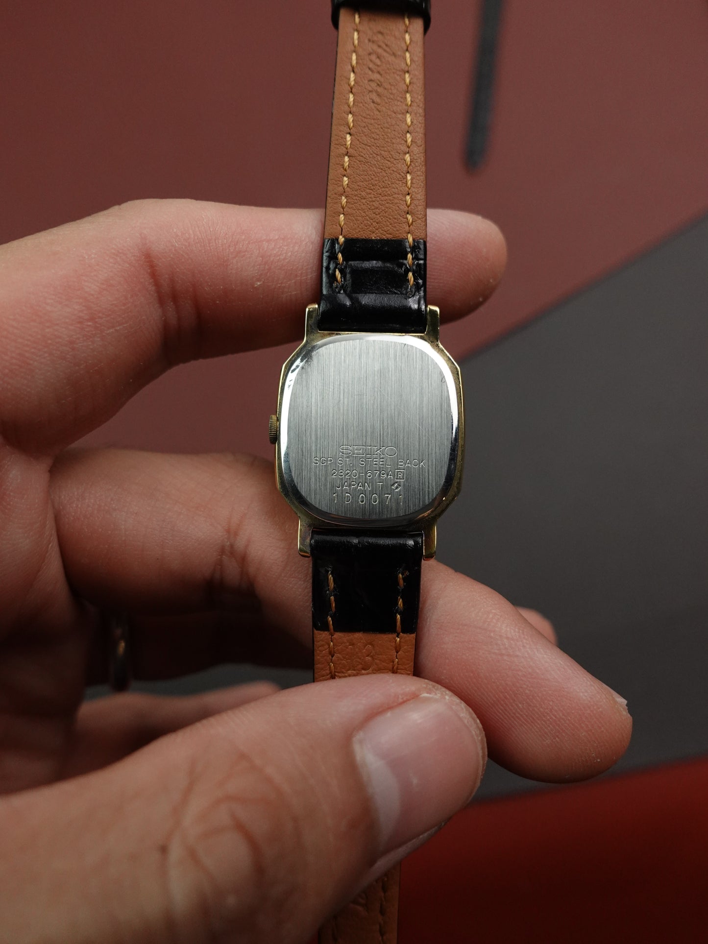 Seiko Quartz Octa Lacquer Bezel 2320-679A Circa. 1981