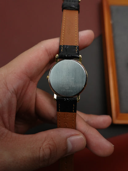 Seiko Lucent Art-Deco case Circa. 1990s 7N01-6190