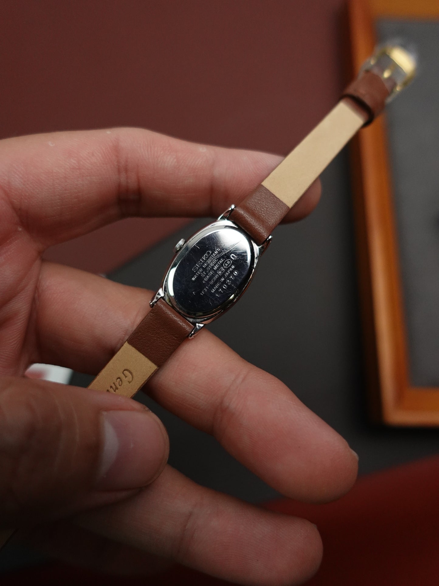 Seiko Ladies "Baignoire" Mini in Salmon Dial