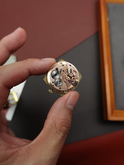 1960s Men's Omega Geneve TV case Cal.500 Manual winding