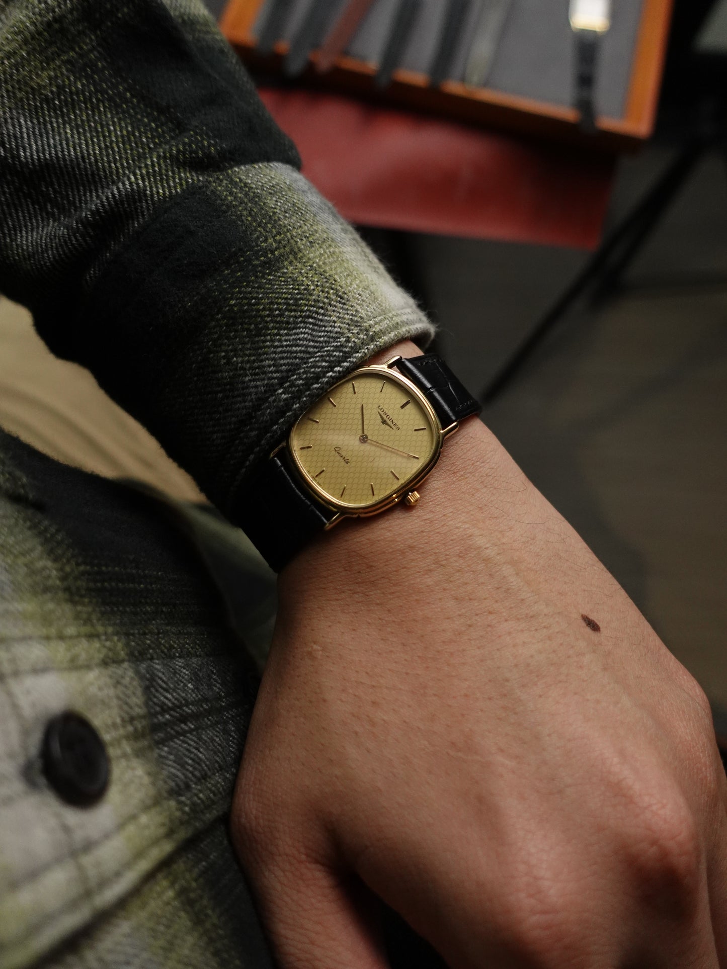 Longines Elipse Honeycomb dial Quartz Circa. 1980s