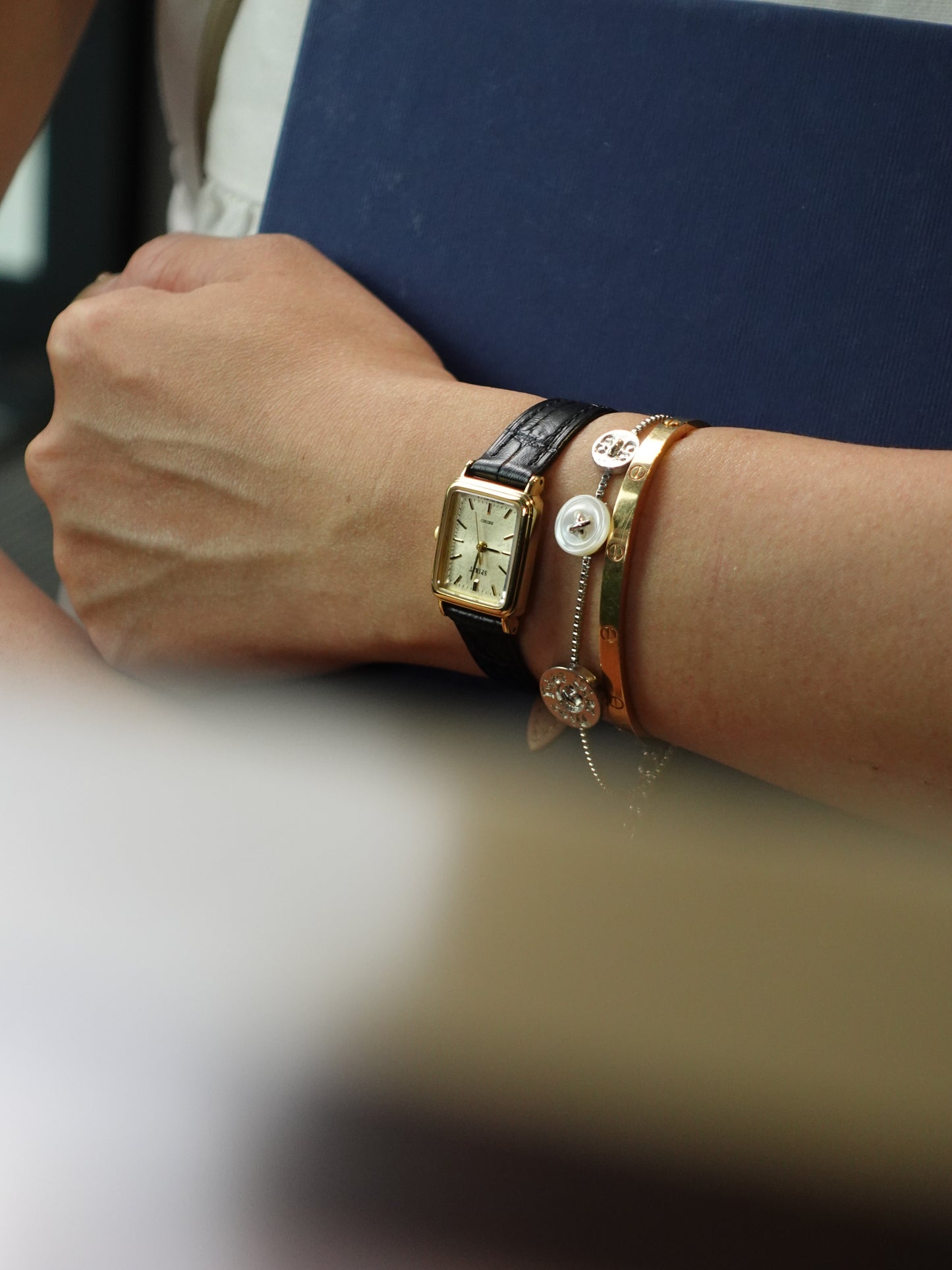 Seiko Spirit Tank Circa.1990s 1F21-1A10