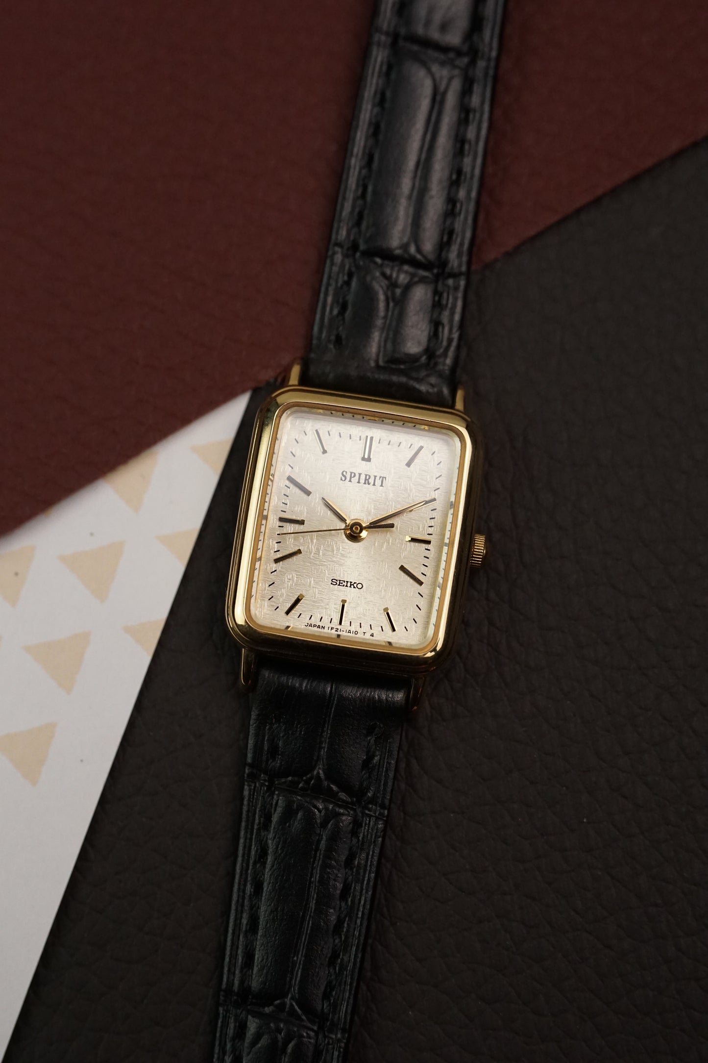 Seiko Spirit Tank Circa.1990s 1F21-1A10