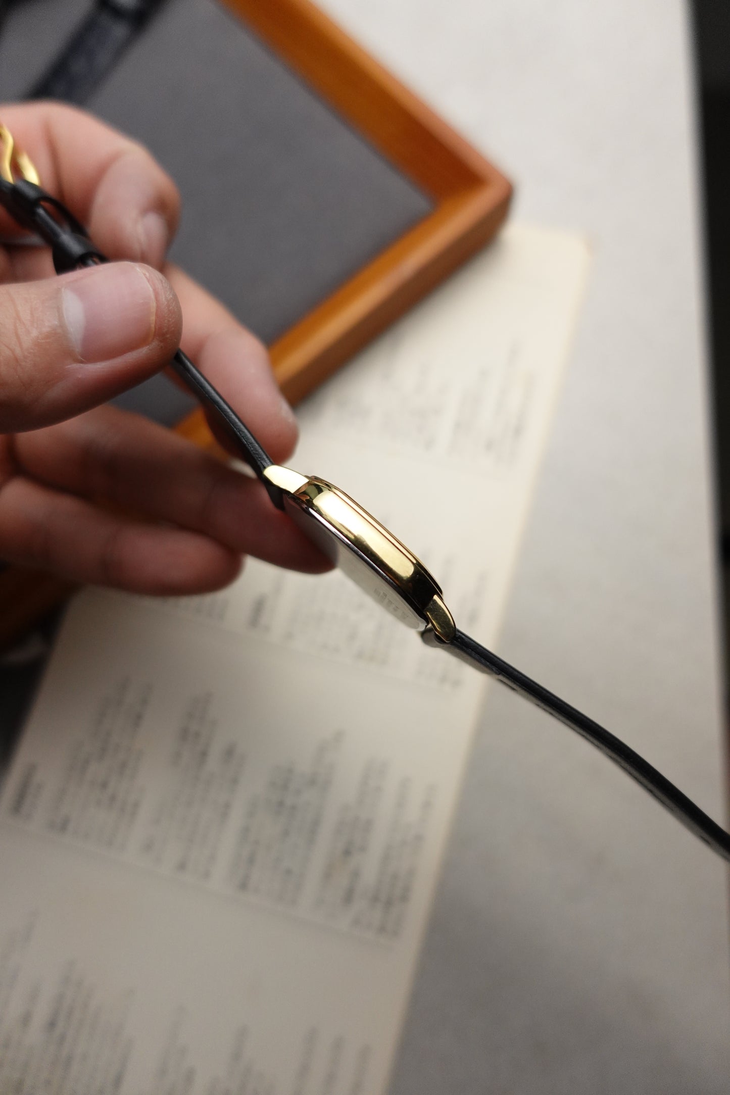 Seiko Quartz Octa case with roman numeral