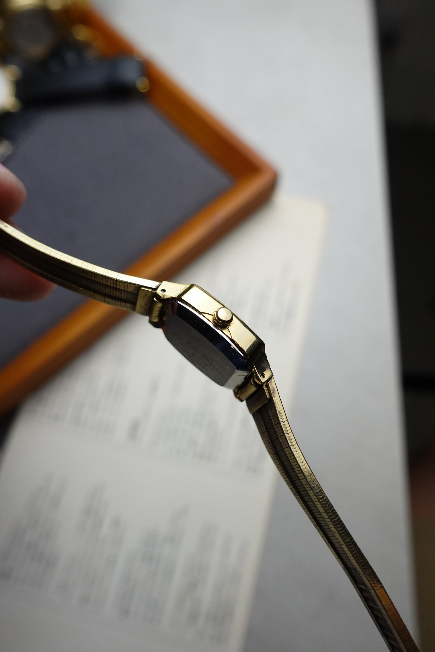 80s Seiko Quartz Bracelet with original box & instruction #228