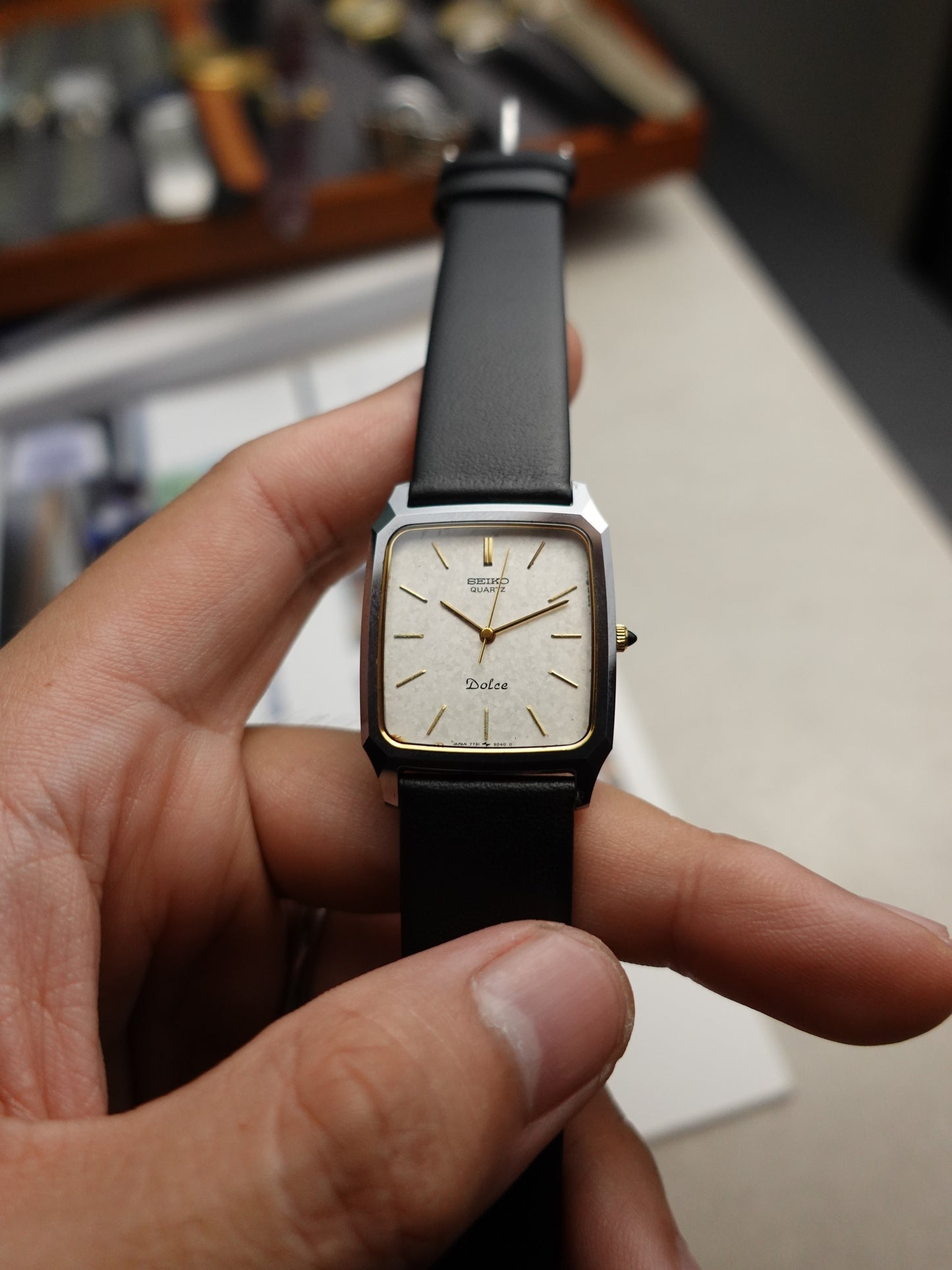 Seiko Dolce tank 'icyflake' dial with scratch resistant case&nbsp;