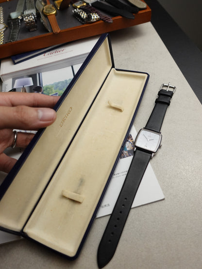 Seiko Tank Quartz with Rare date option, original box included