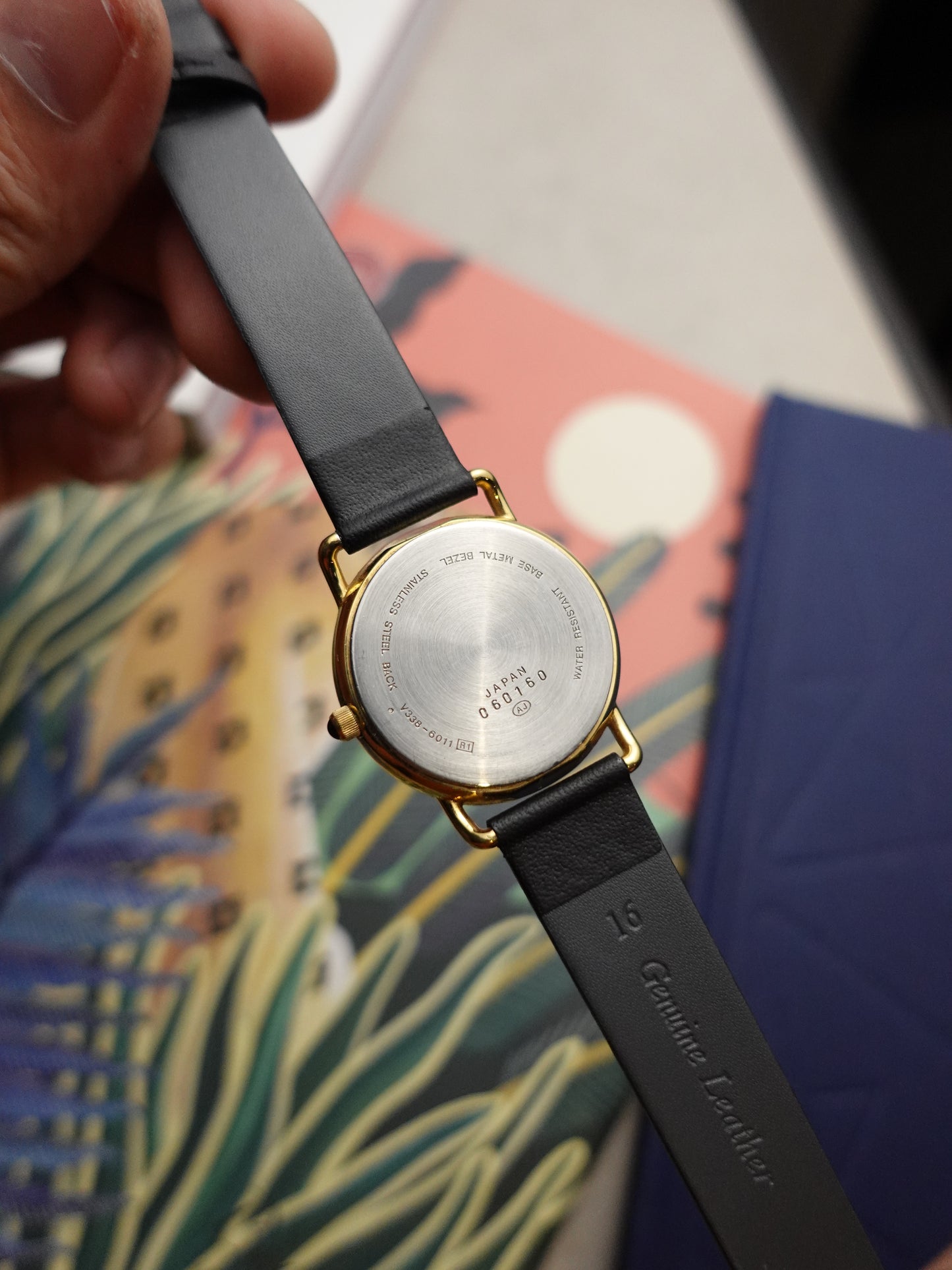 Seiko Alba success Moonphase unique pebble case