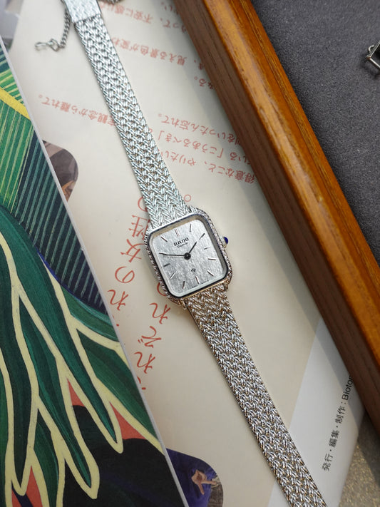 Rado Tank with integrated bracelet Quartz