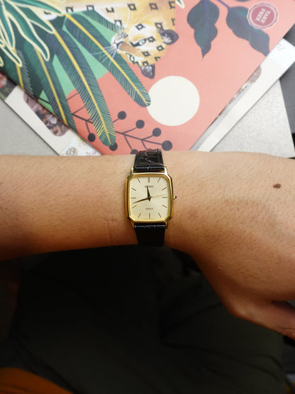 Seiko Dolce Tank with original box and cert #535