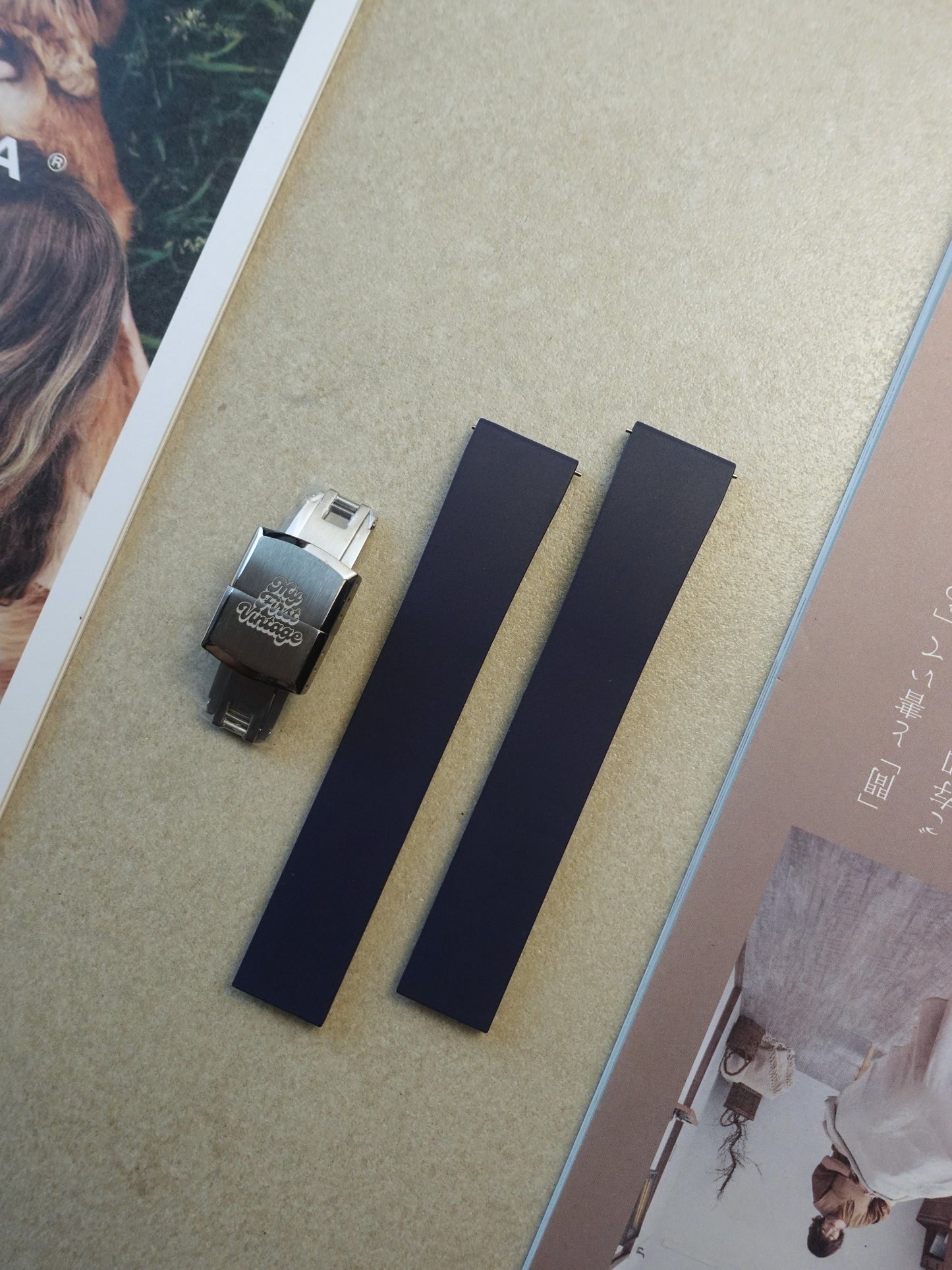 Cut to Size Flouro Rubber Watch Strap AKA Potong to Size lah!