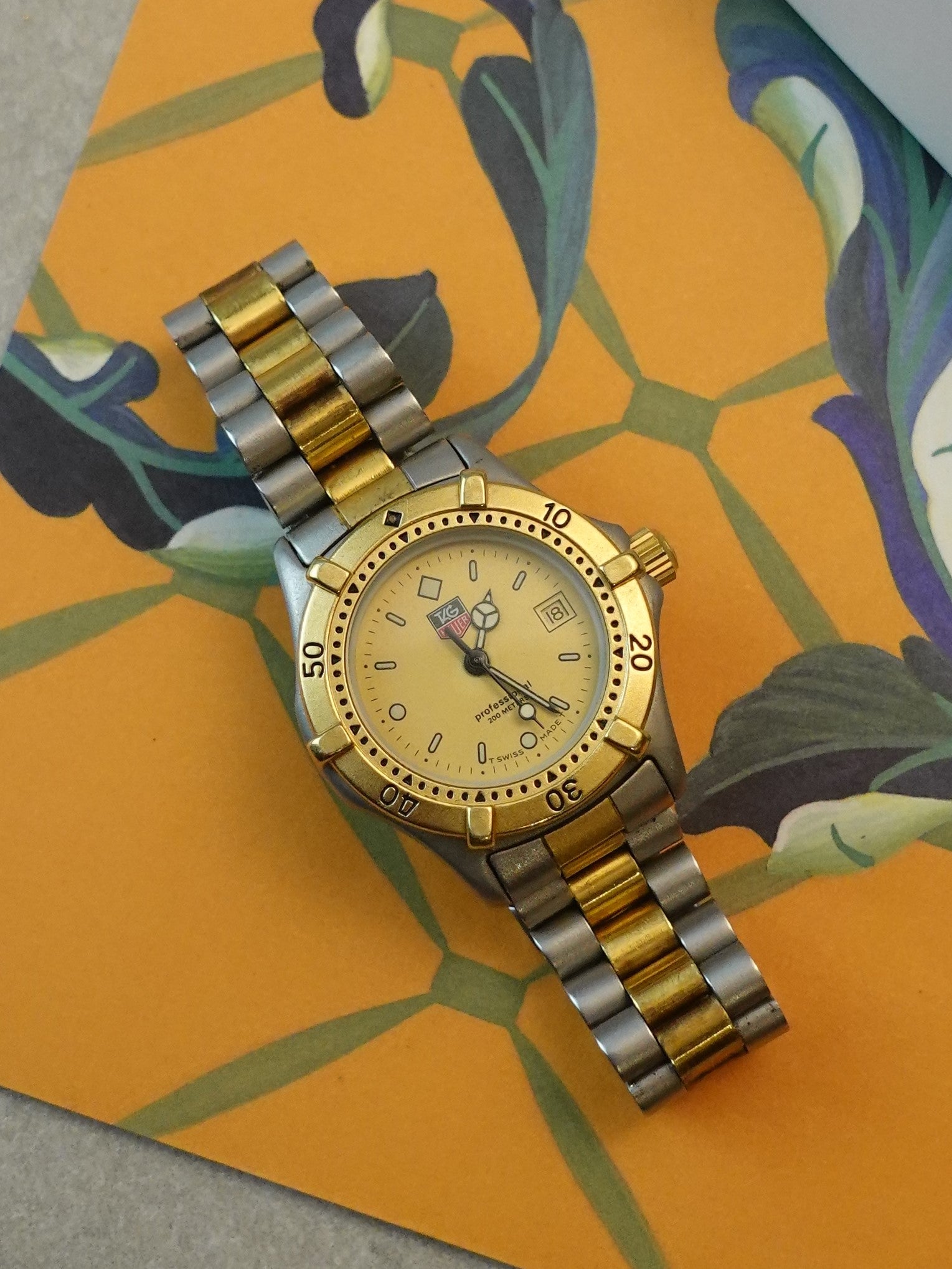 Ladies Tag Heuer professional 2000 28mm Dive Watch – My First Vintage