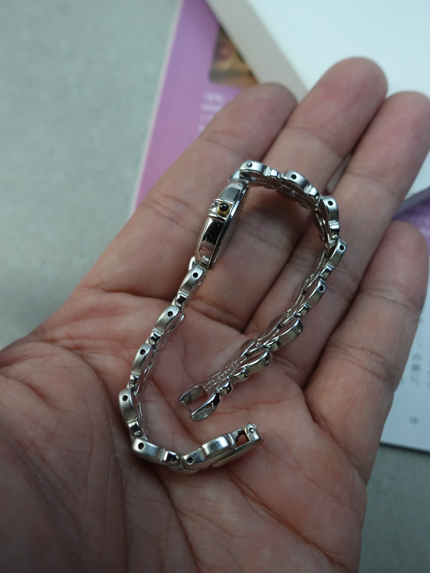 Seiko Exceline bracelet with rainbow mother of pearl