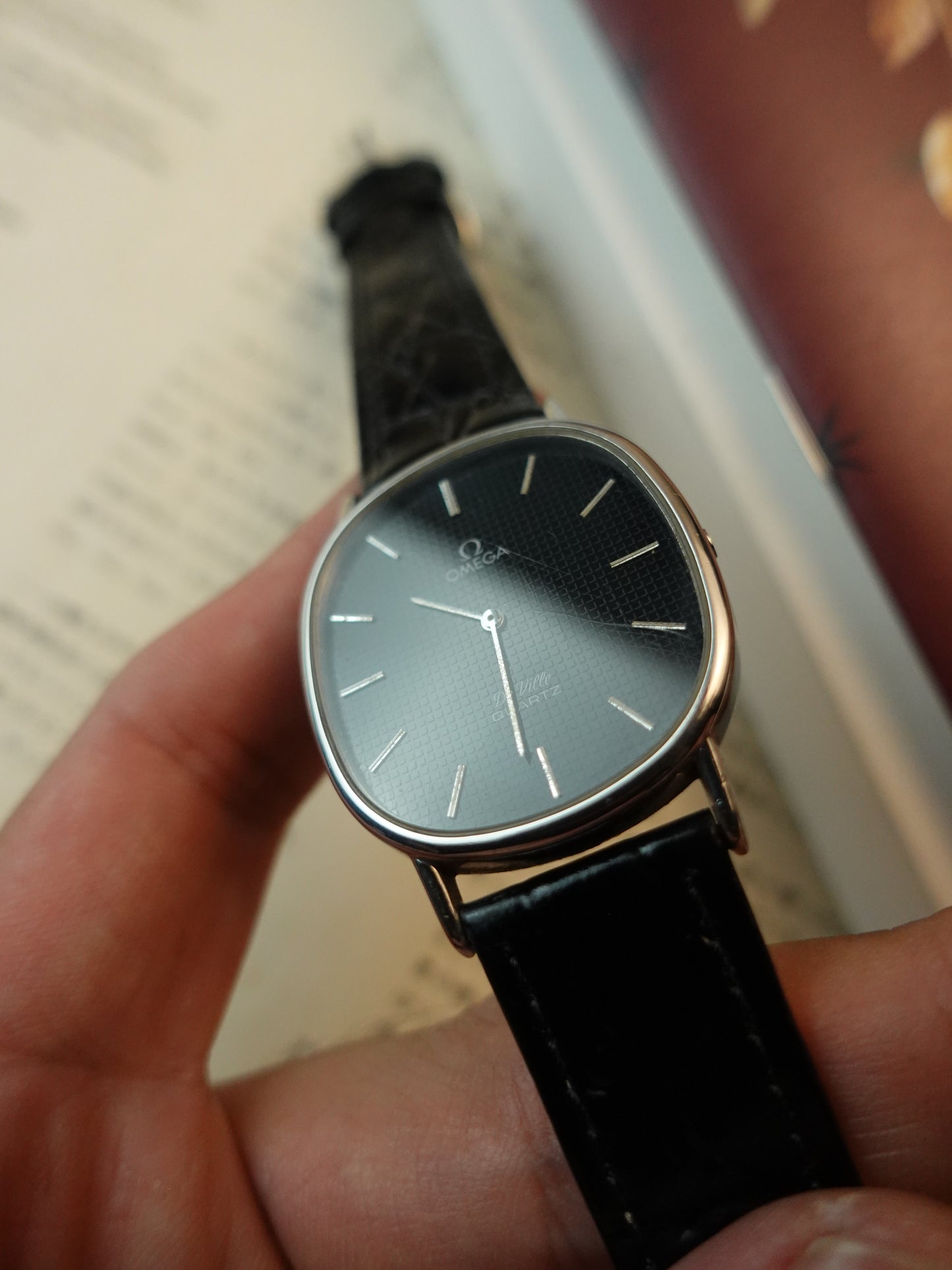 Omega De-ville Elipse Waffle dial Quartz (with Spider Dial)