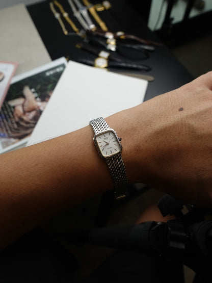 Seiko Exceline Silver with integrated bracelet