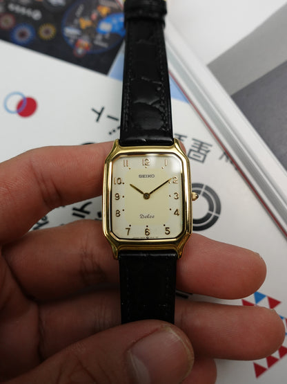 Seiko Dolce Tank 5E30-5A10  SGP30