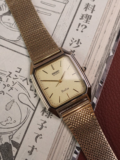 Seiko Dolce Step Bezel 6030-5390 Scratch Resistant case on bracelet