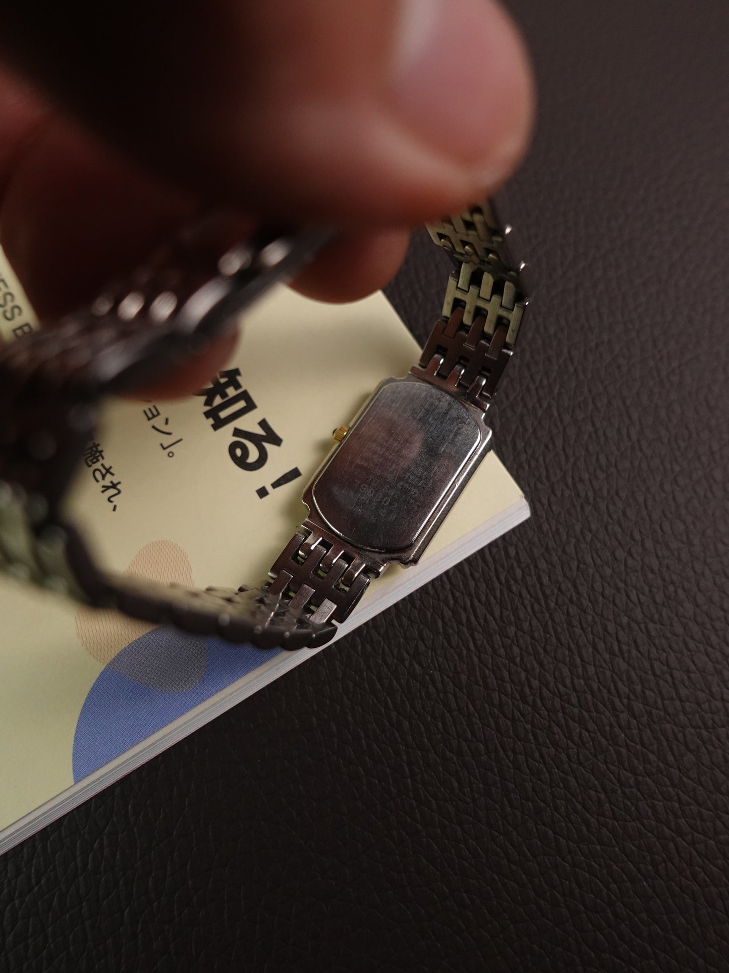 Citizen EXCEED Ladies 5422-T006612 with bezel Gems